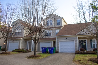 Building Photo - 130 Kitty Ln