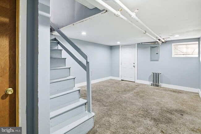 Foto del edificio - 6520 Ross St