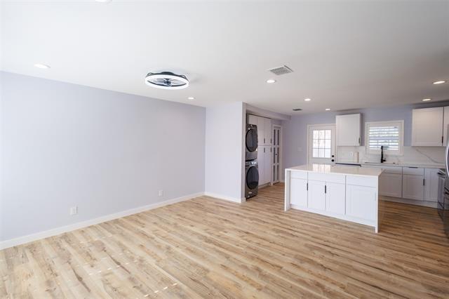 Building Photo - 312 Elm St