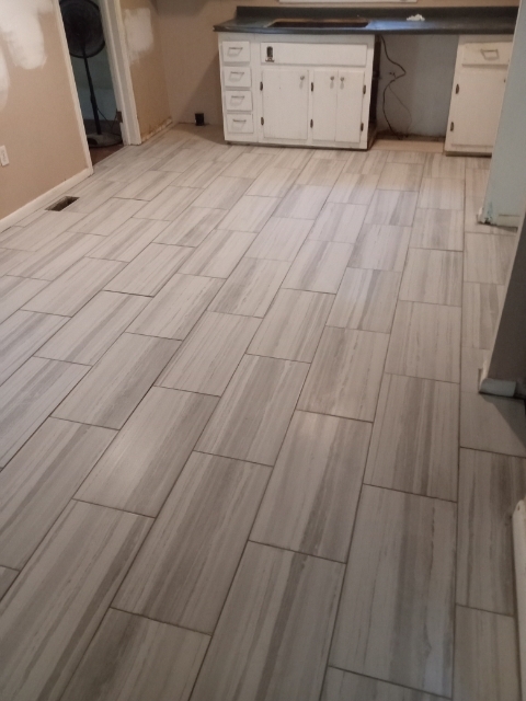 Tile floor in kitchen - 3020 Putney Rd