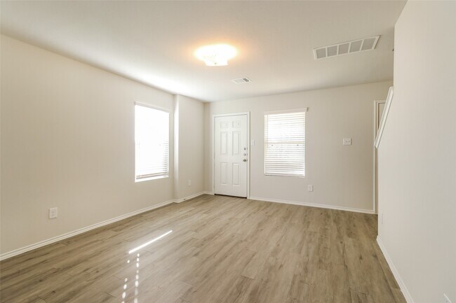 Foto del edificio - 2311 East Chunk Dr