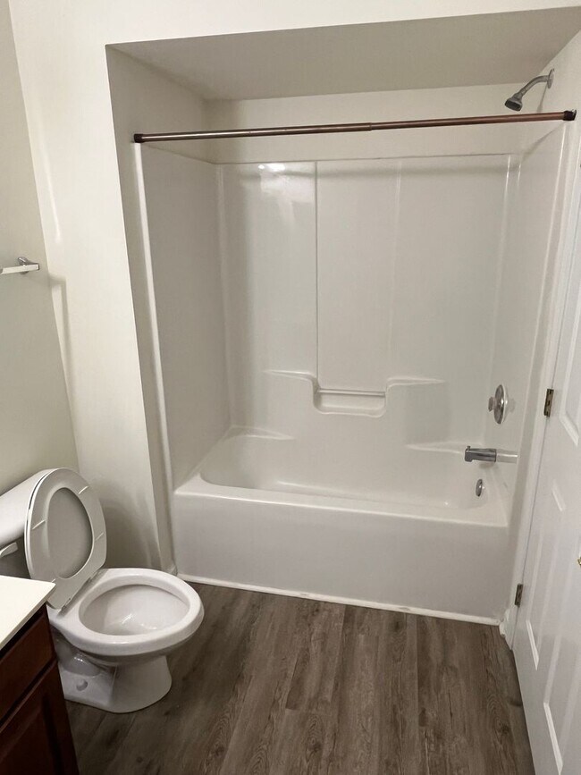 Foto del edificio - 3 Story, 3 Bedroom Townhome in Ballantyne
