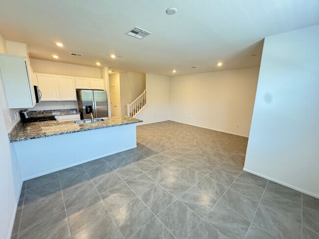 Building Photo - Charming 3-Bedroom Home with Open Layout, Balcony & Modern Finishes!