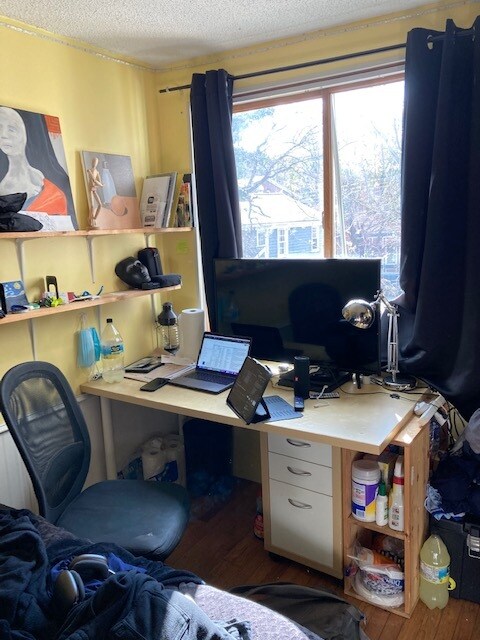 Foto del edificio - 219 Dwight St