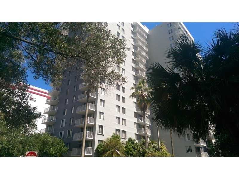 Primary Photo - 800 N Miami Ave