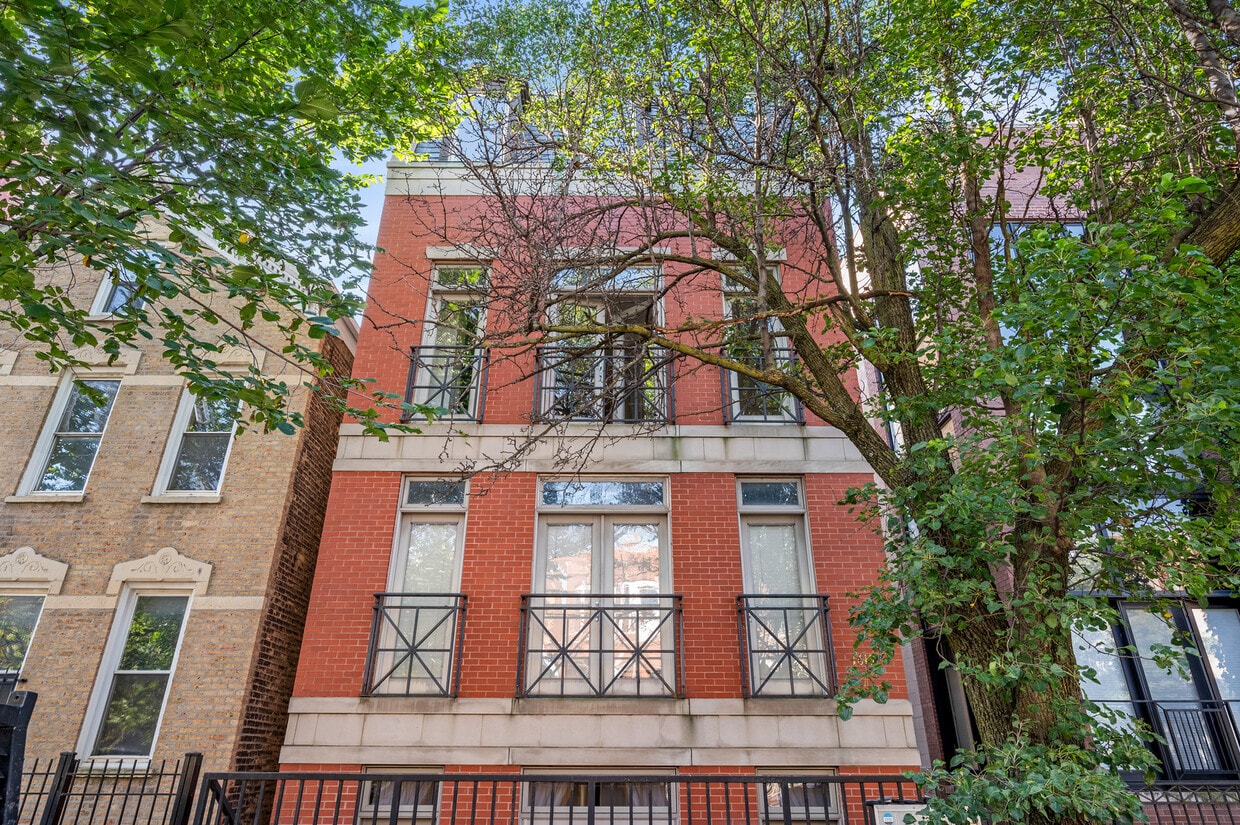 Foto principal - 1619 W Le Moyne St