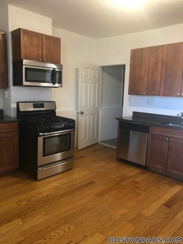 Foto principal - 270 Bowdoin St