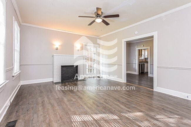 Building Photo - 916 Glenridge Dr
