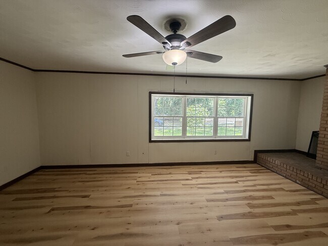 Foto del edificio - 117 Thornton Ln