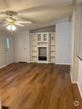Building Photo - 469 Summit Ridge Dr