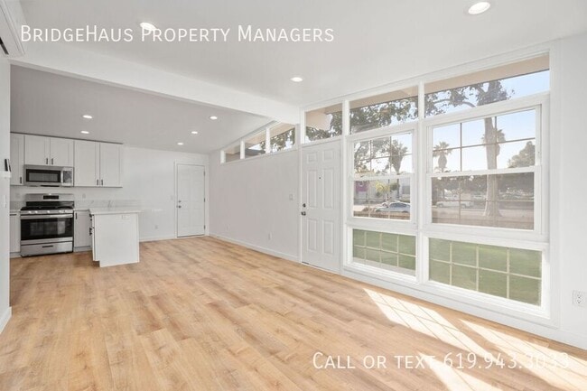 Foto del edificio - 4161 Clairemont Mesa Blvd