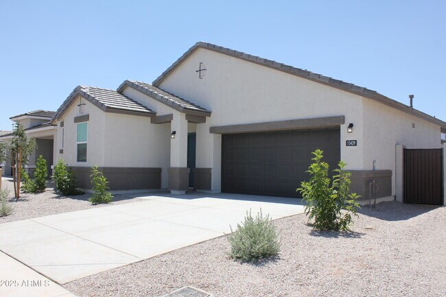 Foto del edificio - 15429 W Hackamore Dr