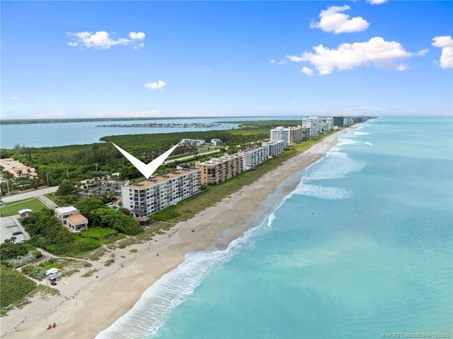 Building Photo - 10310 S Ocean Dr