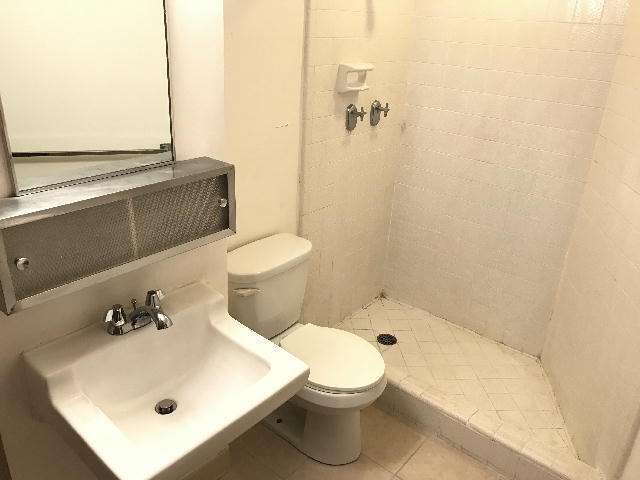 Foto del edificio - HOLIDAY VILLAGE studio, sec, A/C, lanai, pool