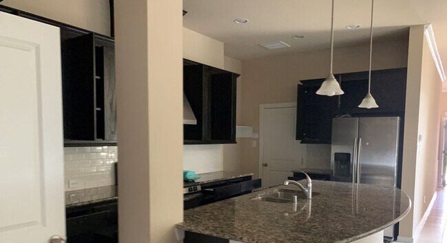 Foto del edificio - Gorgeous House For Lease in Richardson