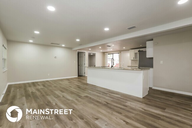 Foto del edificio - 4501 52nd Ave N