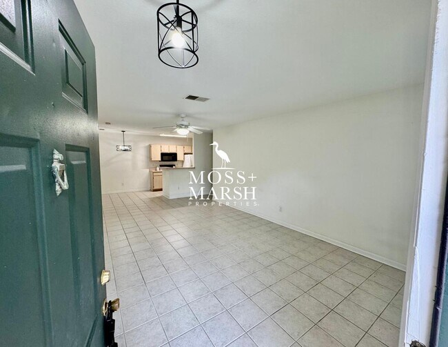 Foto del edificio - 897 Fording Island Rd