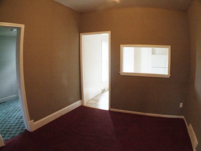 Foto del edificio - 583 Sheldon Ave SE