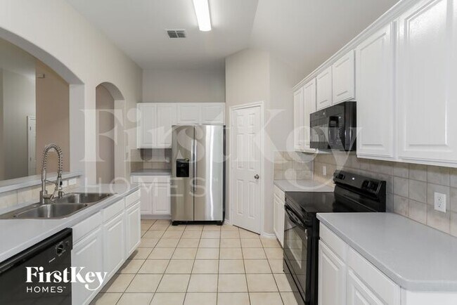 Building Photo - 4002 Windmill Drive