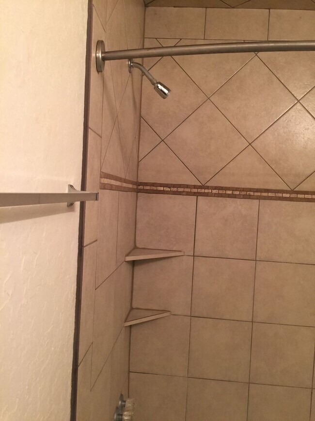 Foto del edificio - 904-904 Aspen Ct