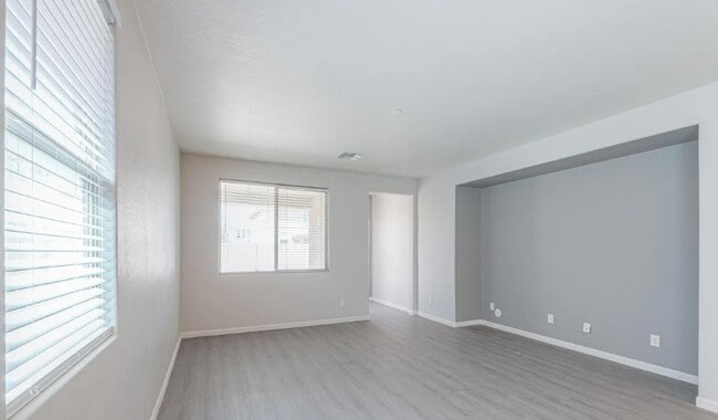 Living room - 40768 W Rio Grande Dr