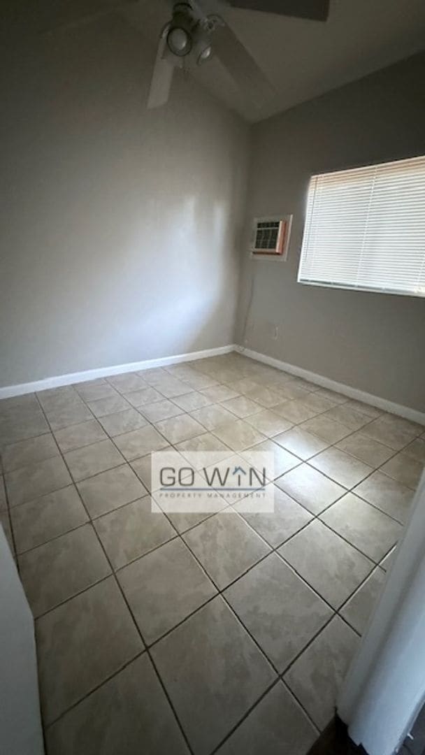 Photo - 522 S Mesa Dr Apartment