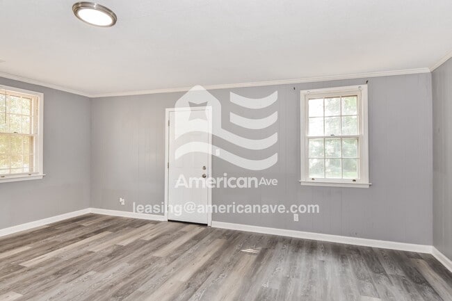 Building Photo - 4011 S Beltline Blvd