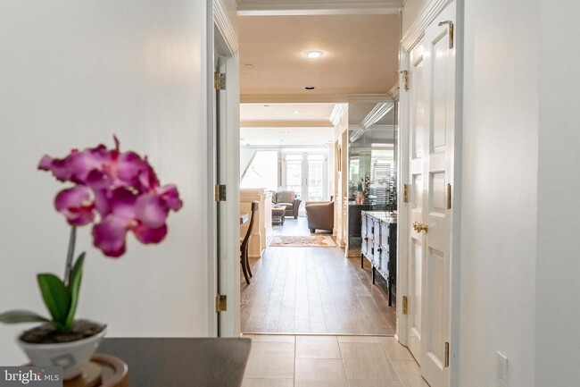 Foto del edificio - 3030 K St NW