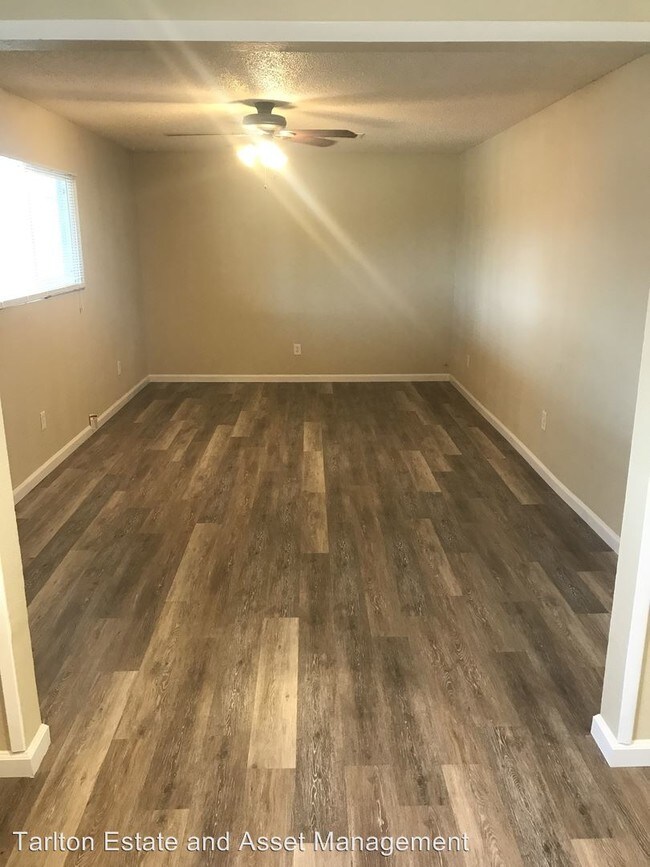 Building Photo - 5 br, 2 bath House - 3042 Mendes Drive