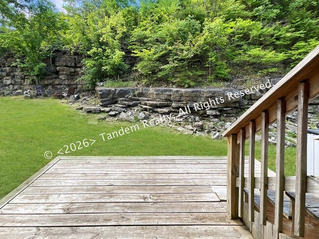Building Photo - 7277 Charlotte Pike