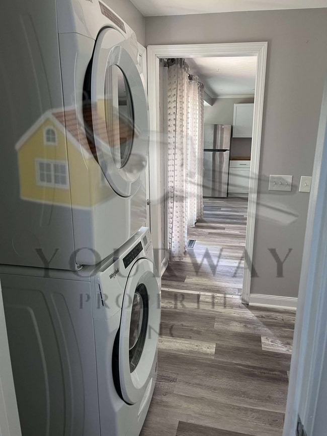 Foto del edificio - 62 Kenwick Dr