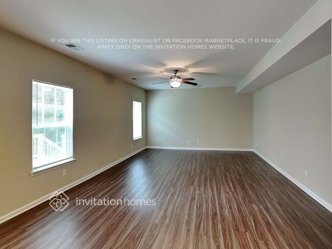 Foto del edificio - 8210 Early Bird Way