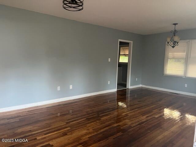 Building Photo - 572 Ormond Terrace