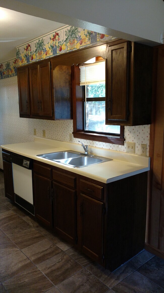 Foto del edificio - 125 Debra Ln