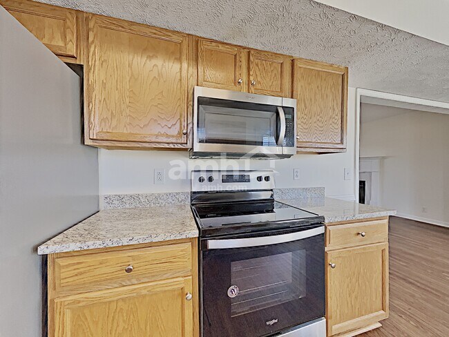 Foto del edificio - 1507 Killarney Dr