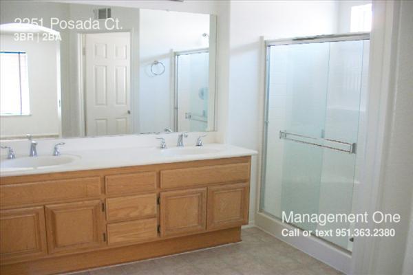 Building Photo - 2251 Posada Ct