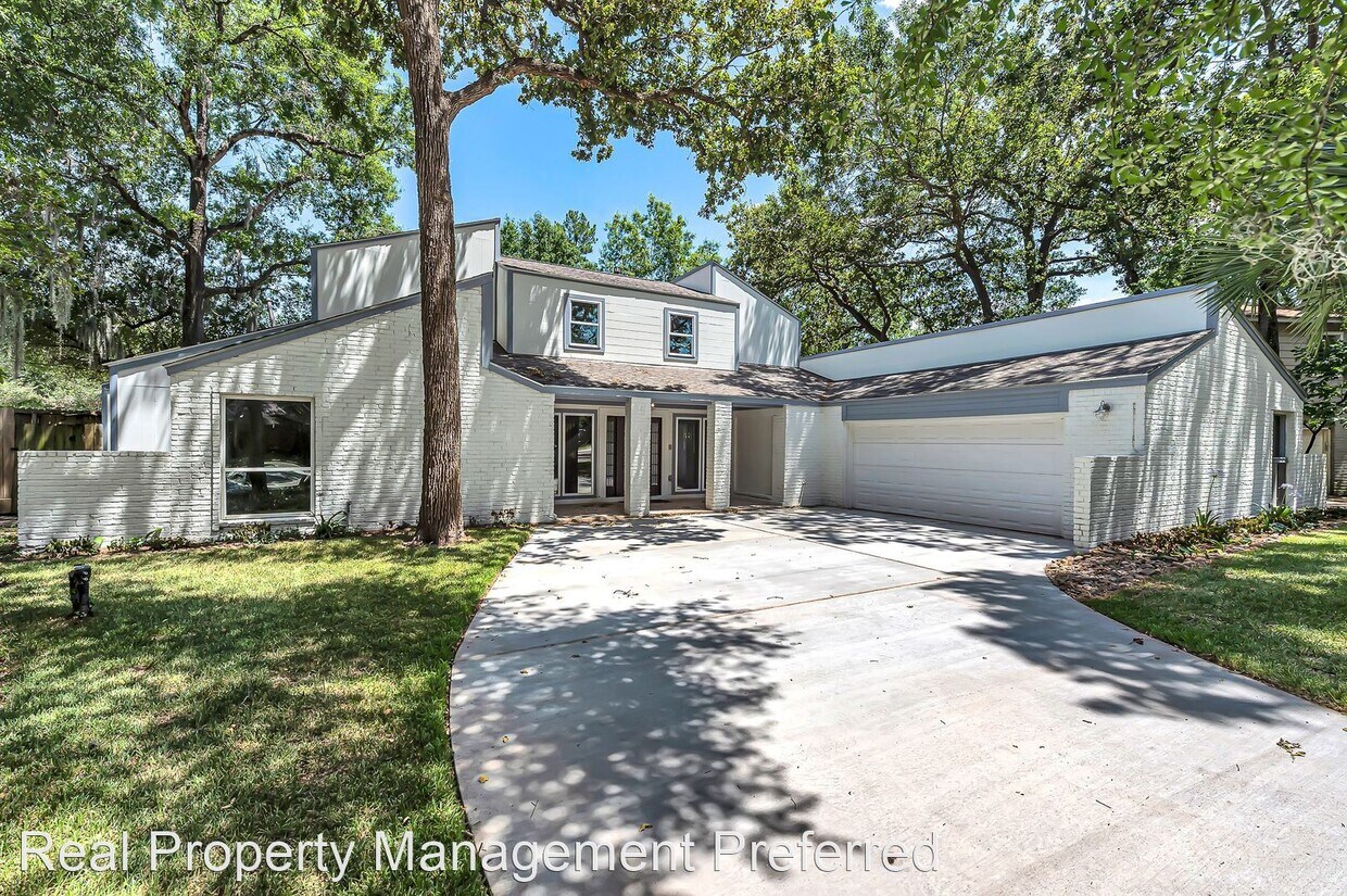 Primary Photo - 5 br, 4 bath House - 14111 Heatherfield Dr