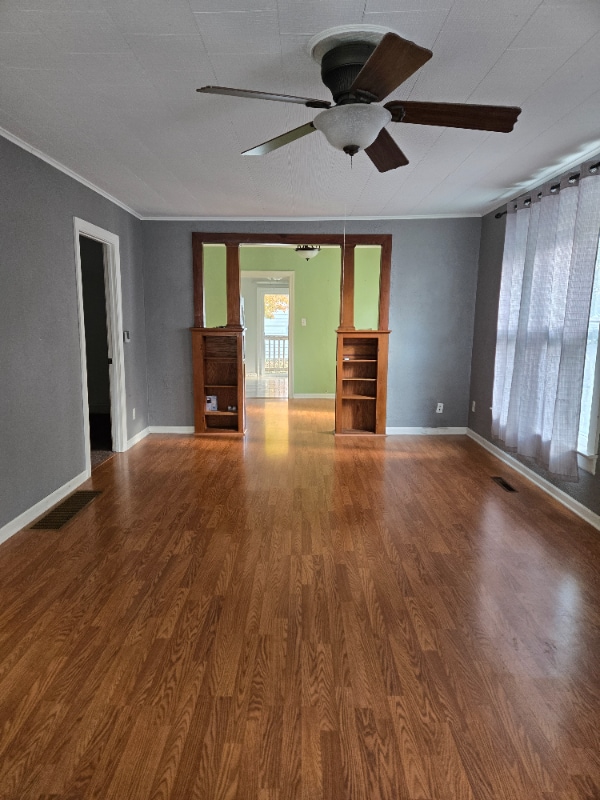 Foto del edificio - 252 S Oak St