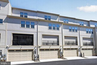 Building Photo - 3758 Mayors Wy