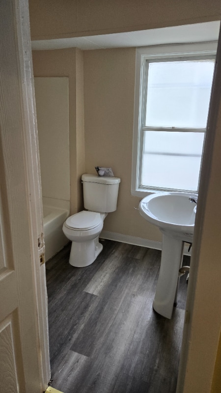 Building Photo - 112 Oak Hill Ave