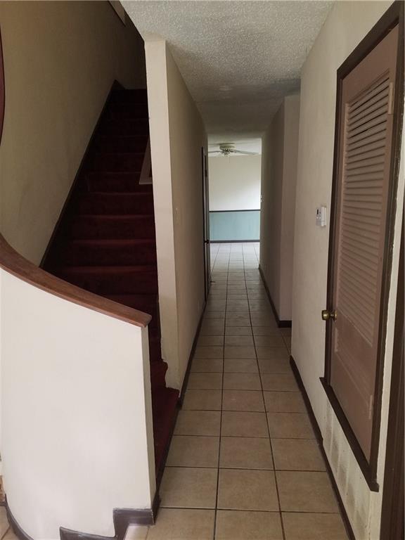 Building Photo - 8901 Newport Ln