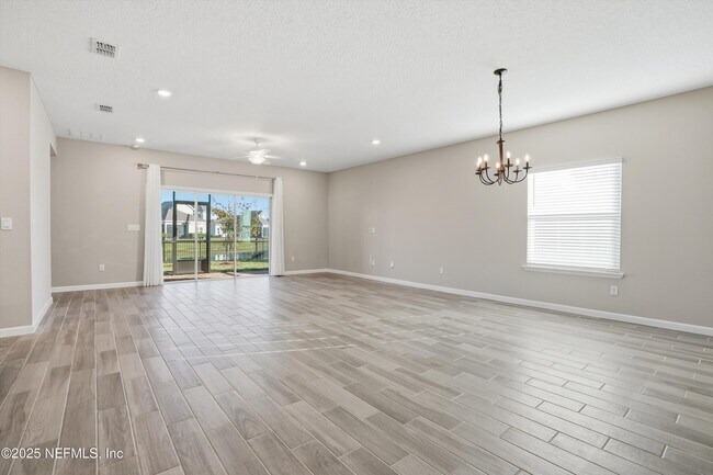 Foto del edificio - 1762 Amberly Dr