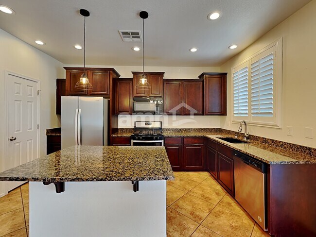 Foto del edificio - 6211 S Pearl Dr