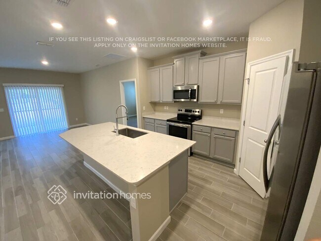 Foto del edificio - 2571 Laylas Wy