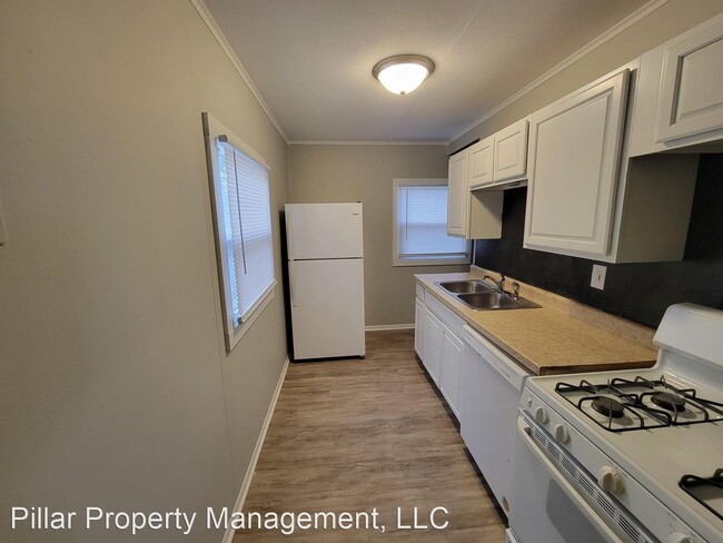 Building Photo - 2 br, 1 bath House - 3605 Ave D