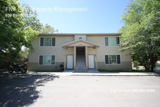 Primary Photo - 939 Belmont St