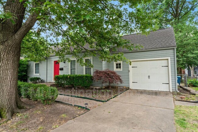 Foto del edificio - 4907 W 72nd Terrace