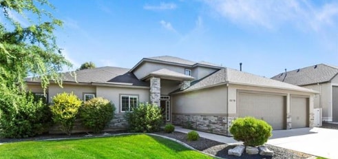 Primary Photo - 2578 E Granadillo Dr