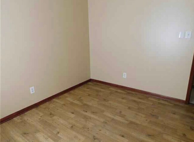 Building Photo - 1807 LA-440