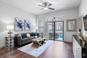 Interior Photo - 7-Seventy